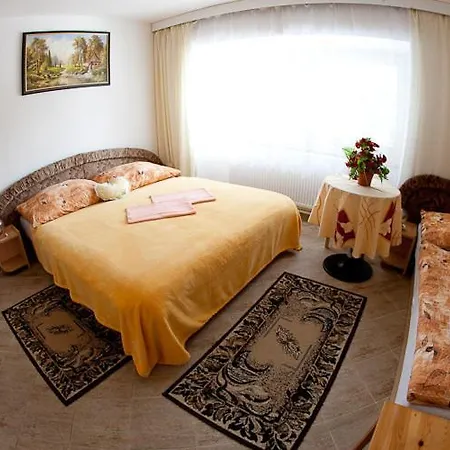 Macocha Penzion 3*