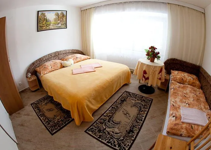 Macocha Pensionat 3*