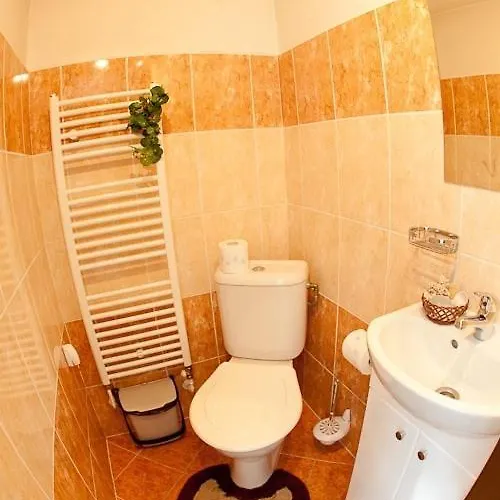 Macocha Pensionat 3*